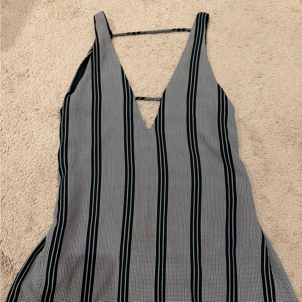 LDRS sleeveless tunic dress size small